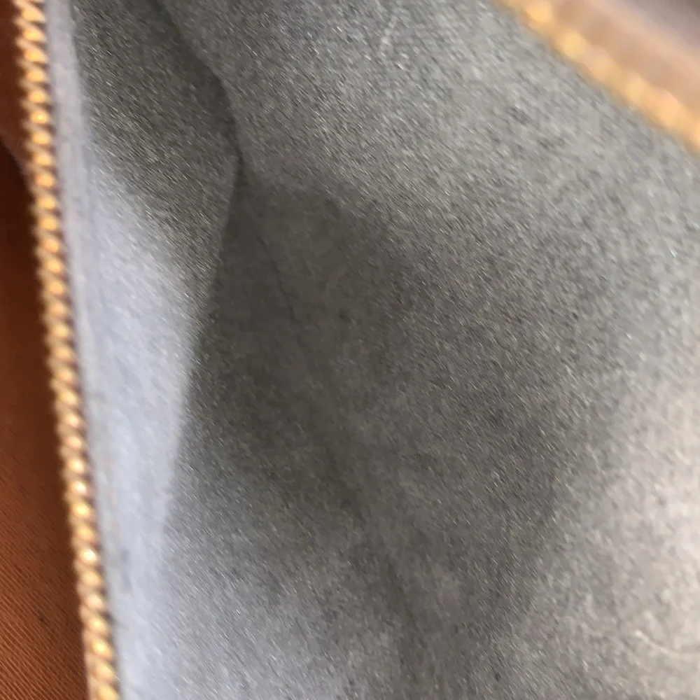 296 Pre Owned Authentic Louis Vuitton Jeaune Fille Monogram Shoulder Bag TH1925 - Picture 6 of 10